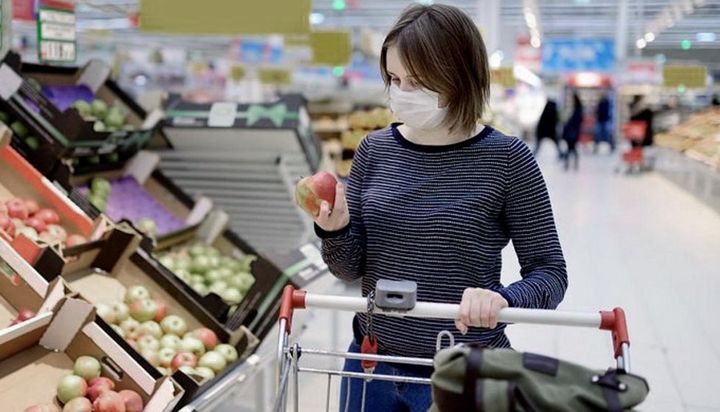 Bajaron las ventas en los súper, pero subieron en mayoristas en octubre