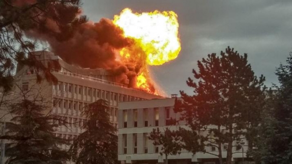 Francia: una explosión en Lyon desató el pánico y dejó tres heridos
