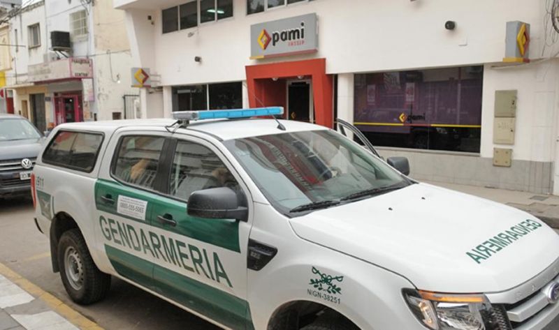 Investigan millonario fraude al Pami con remedios facturados a nombre de afiliados fallecidos