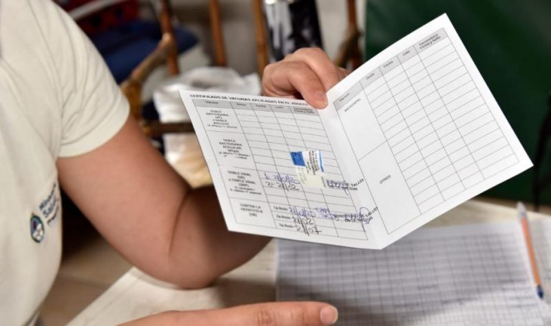 Habilitan vacunación para jóvenes de 20 a 22 años en Santiago del Estero