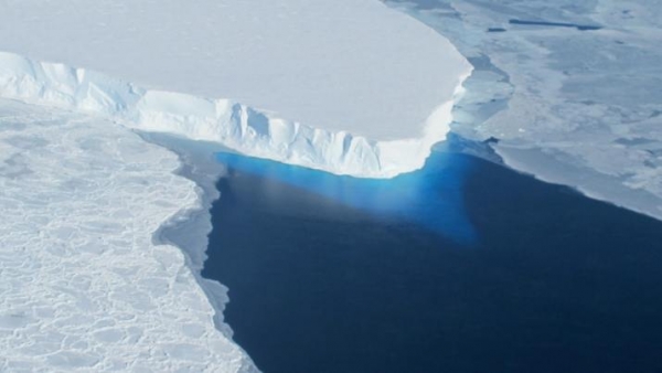 La NASA advierte que un enorme glaciar se está desintegrando