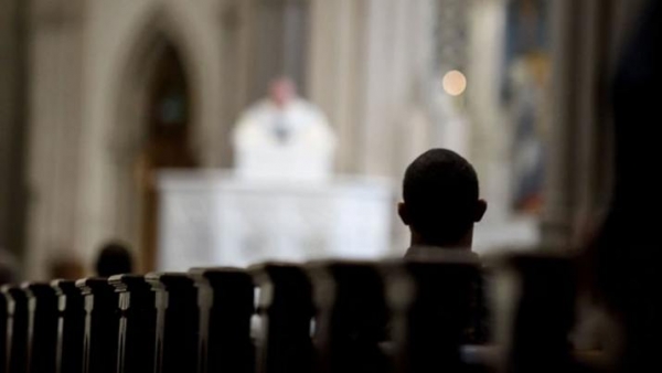 Acusan a la Iglesia Católica de EEUU de encubrir más de 500 casos de abusos a menores