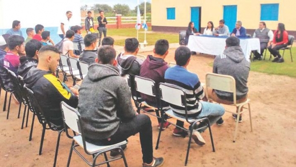 Campo Gallo: Comenzaron los cursos de capacitación laboral dictados por la Unse