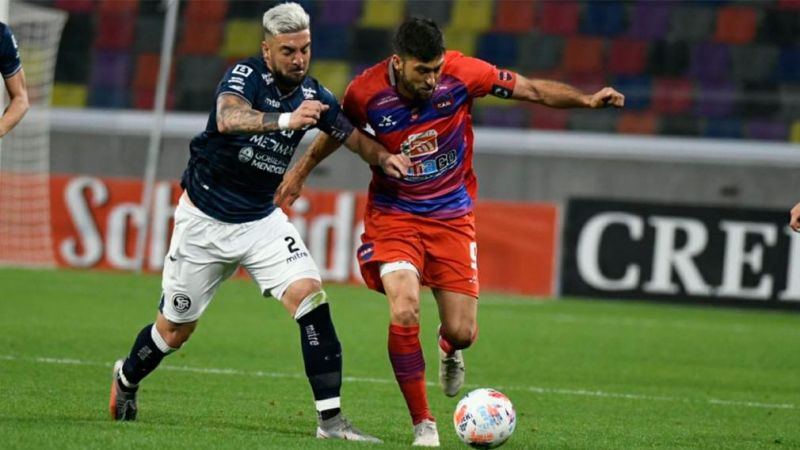 Güemes no pudo con Independiente Rivadavia y volvió a caer en el Estadio Único