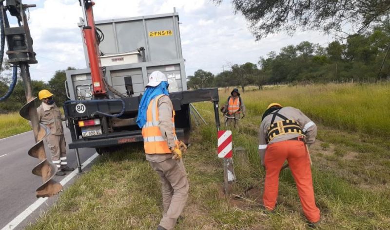Vialidad nacional ejecuta tareas para mejorar las rutas en toda la provincia