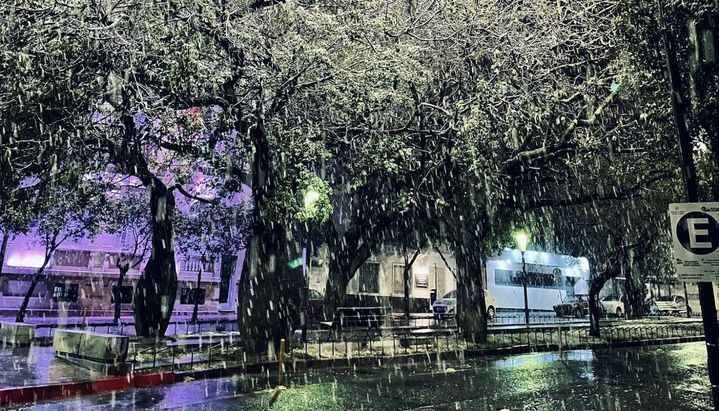 Sigue la "advertencia violeta" por el frío polar en diez provincias