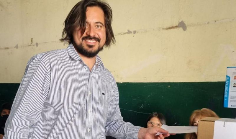 Cisneros desbancó a los candidatos tradicionales