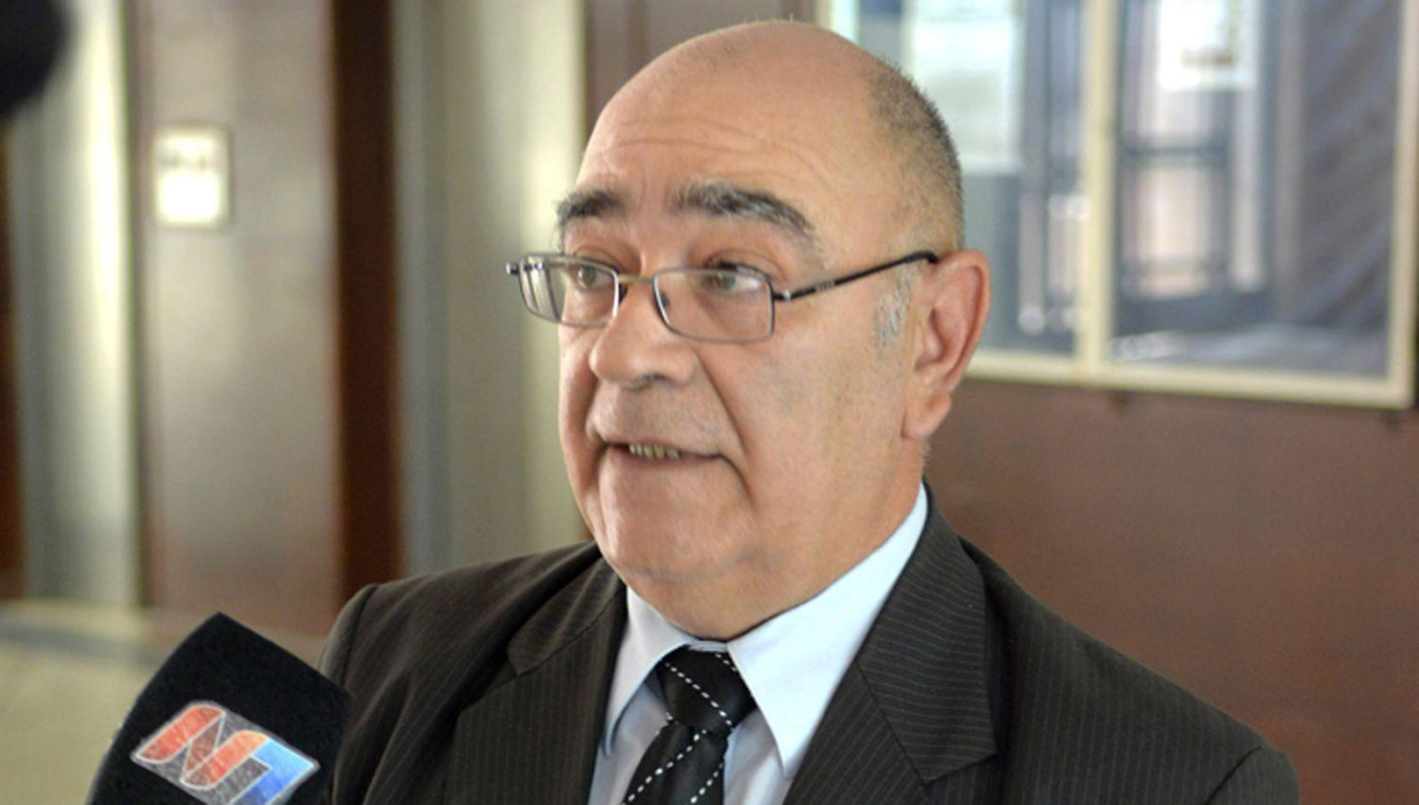 Depravado convirtió a su hija menor en "su mujer" luego de que su esposa falleciera.