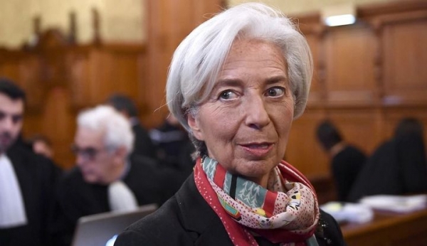 El avión de Christine Lagarde tuvo que aterrizar de emergencia en Ezeiza