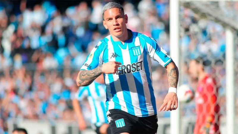 Racing visita a Banfield con la obligación de conseguir una victoria
