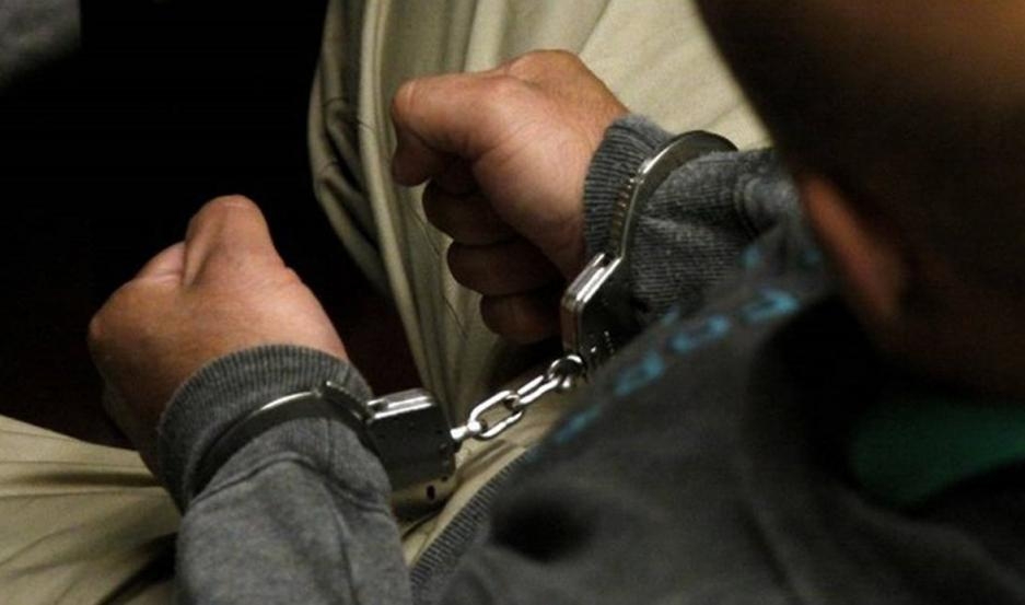 Detienen a un RR.PP sospechado de violar a una joven de 19 años