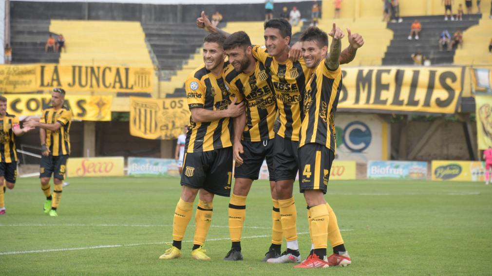 Mitre visita a Estudiantes de Río Cuarto por el pase a la próxima fase del Reducido