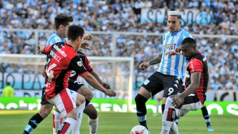 Racing empató con Newell’s y se clasificó a los cuartos de final de la Copa de la Liga