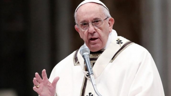 El papa Francisco pide perdón por "la monstruosidad" de los sacerdotes abusadores