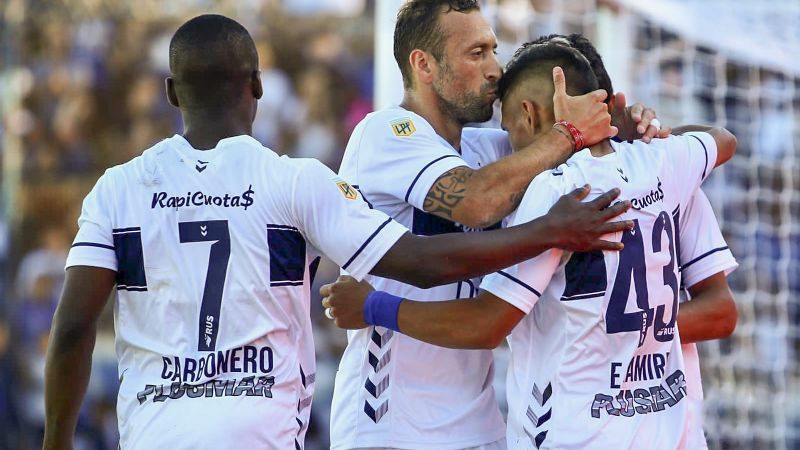Gimnasia le ganó a Talleres y si River empata será campeón