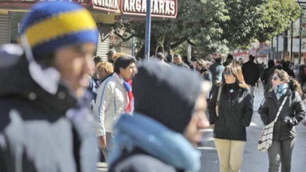 El martes inició con -1º y la máxima llegaría a 23º