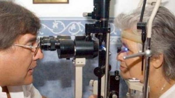 Oftalmólogos restringirán las prácticas a los afiliados del Pami por cambios en el sistema