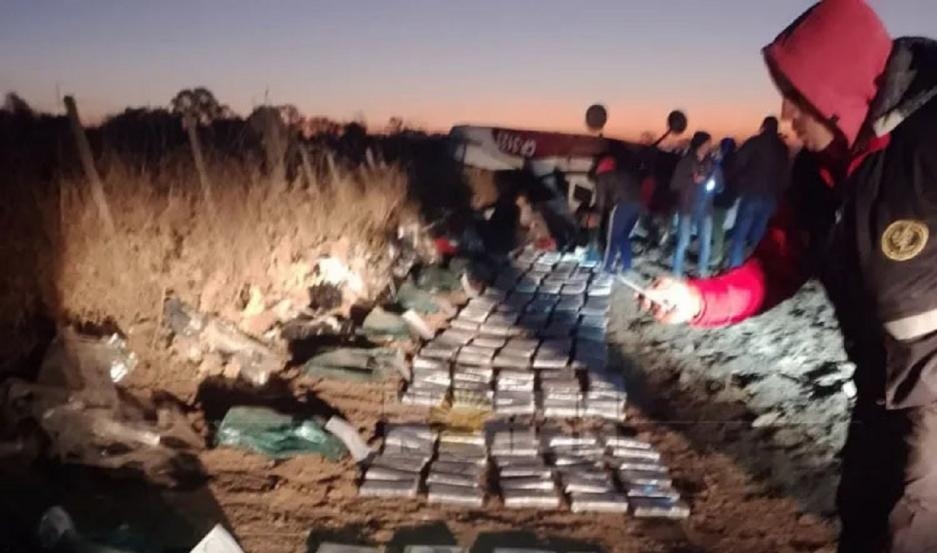 No había ninguna huella en la avioneta que cayó en Avía Terai con más de 324 kg de cocaína