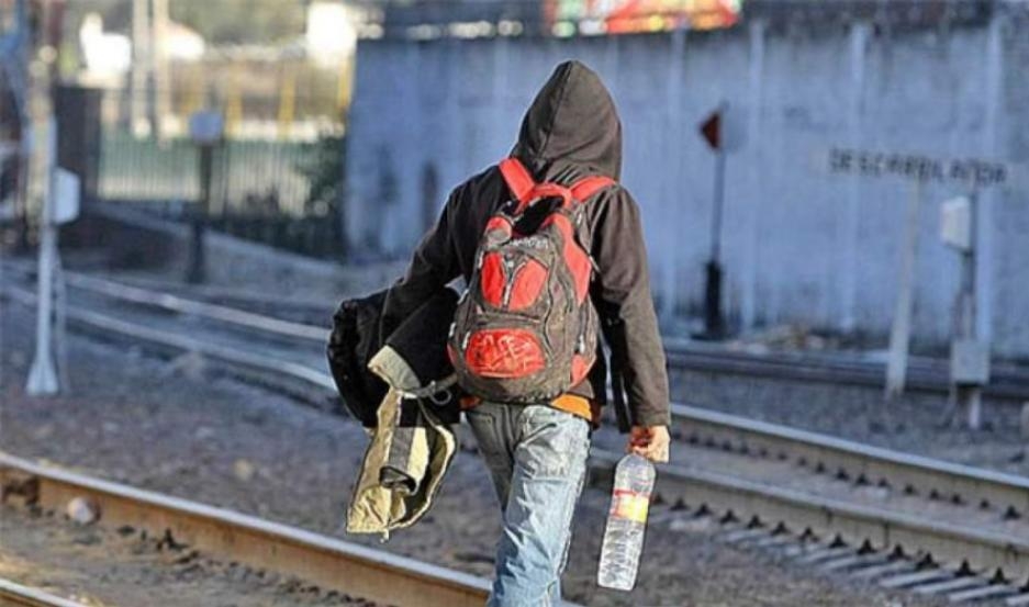 Adolescentes y la "moda de desaparecer": qué hay detrás de la decisión de irse de la casa