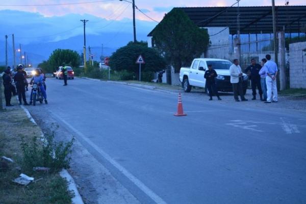 Violento enfrentamiento entre vecinos y policías en barrios del oeste