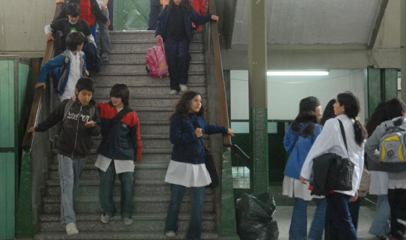Terminan las vacaciones y los chicos deben tener un regreso gradual a la actividad áulica