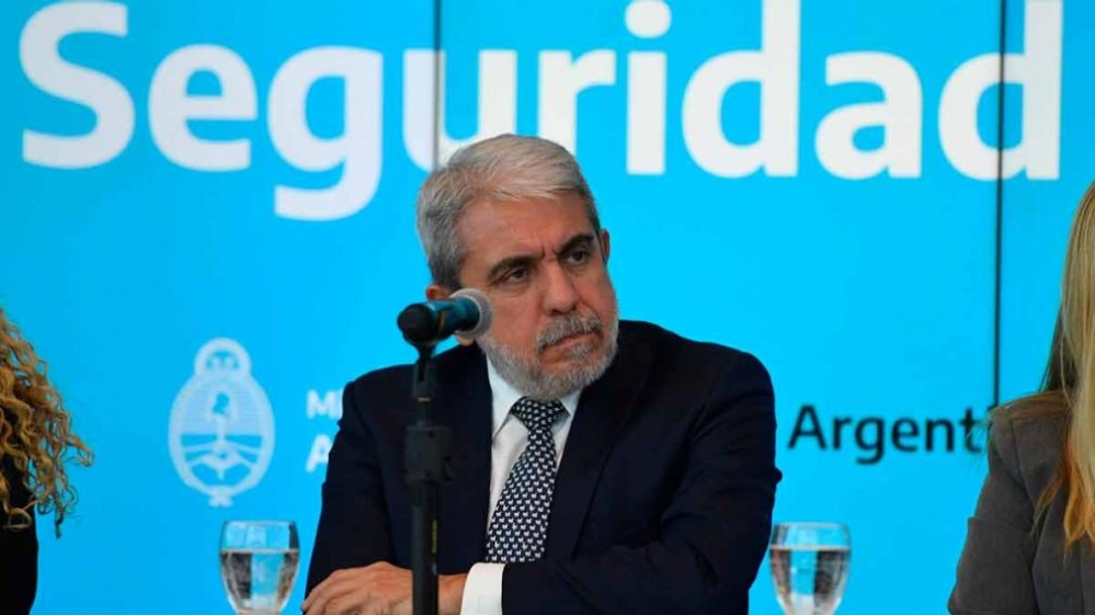 Aníbal Fernández arremetió contra Máximo Kirchner: “No sé cuántas horas trabaja ni qué hace”
