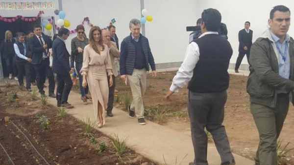 En el marco de la visita del Presidente Macri se inauguró una huerta orgánica