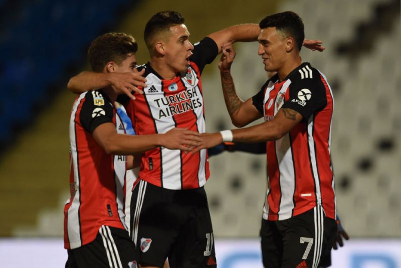 River aplastó a Godoy Cruz y volvió al triunfo en Mendoza