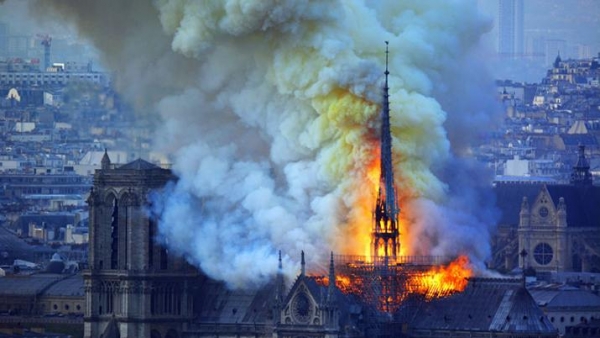 Cuál es la hipótesis principal del origen del devastador incendio en Notre Dame