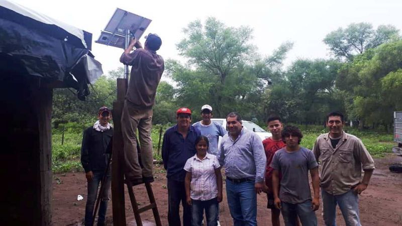 La comuna pampeña continúa colocando paneles solares a la zona rural