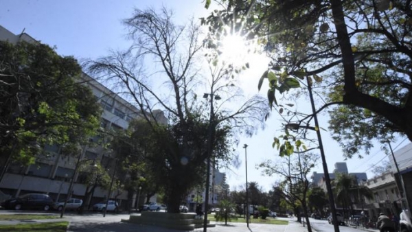 Un viernes agradable previo a un fin de semana de mucho calor