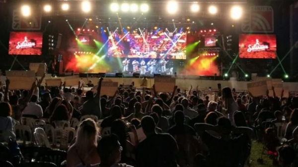 Abel Pintos abre esta noche el Festival Nacional de la Salamanca