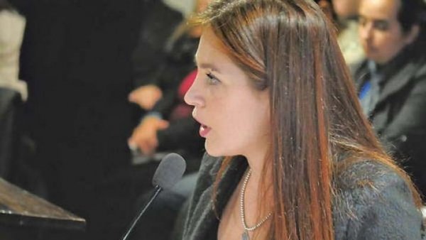 Madre e hijo, presos por violación de dos hermanitas en el sur de la ciudad