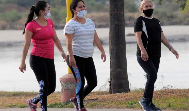 Realizan seguimiento a 14 santiagueños con antecedentes de viaje, uno de ellos del exterior