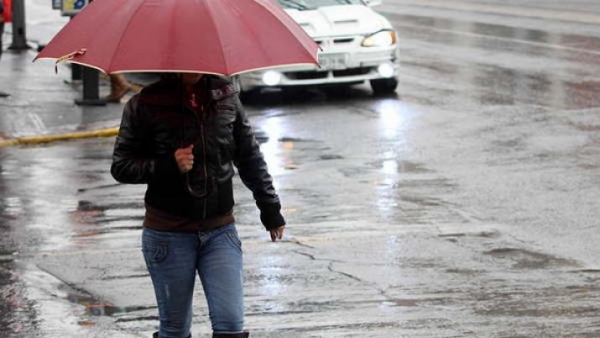 Renovaron el alerta por tormentas fuertes en Santiago