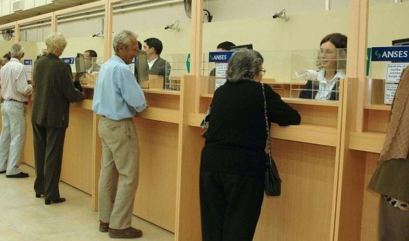 El Gobierno hace efectivo hoy el primer bono a los jubilados