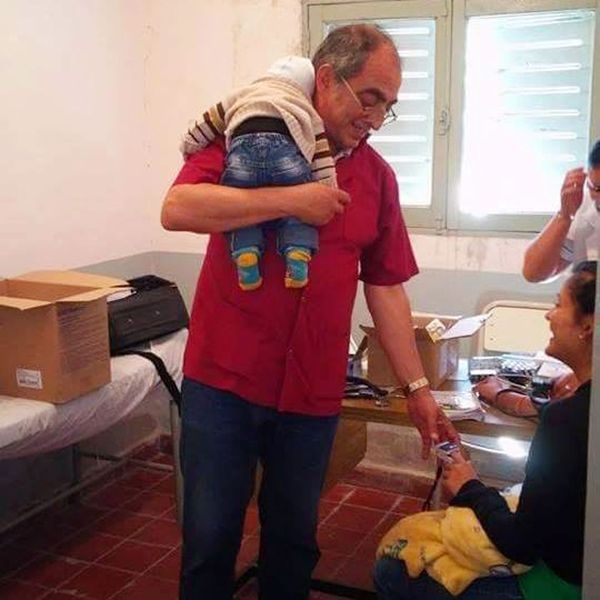 Macri llamó al médico rural que está de guardia hace 39 días