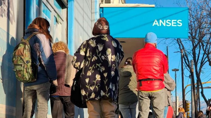 Jubilaciones: aumenta la movilidad 15% y suman un incremento del haber mínimo