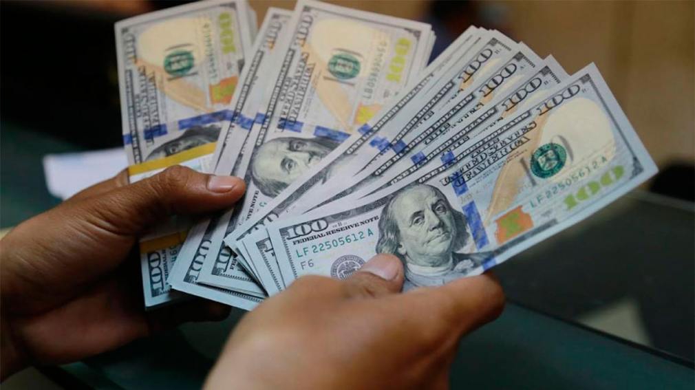 El dólar blue salta $70, se vende a $1120 y supera su récord histórico