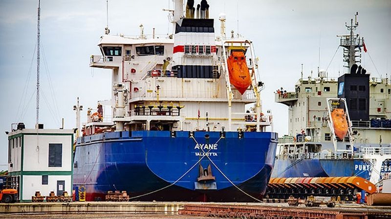 Un marinero mató en un presunto brote psicótico a su capitán y su primer oficial de buque