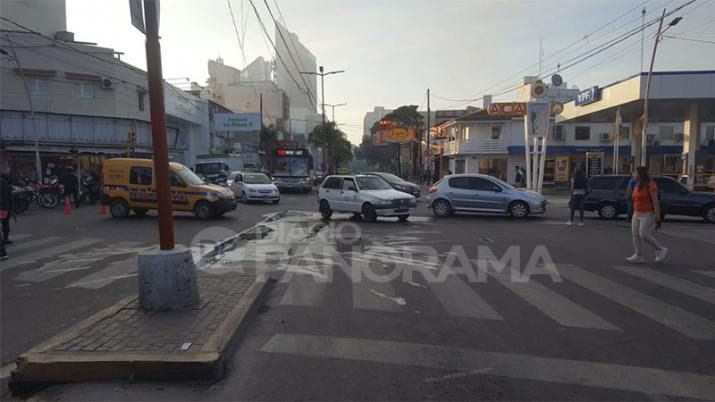 Acceso restringido a la peatonal y cortes de tránsito por el incendio en El Tiburón