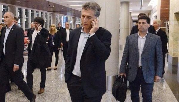 El Presidente buscará en España despejar las dudas que existen sobre el país