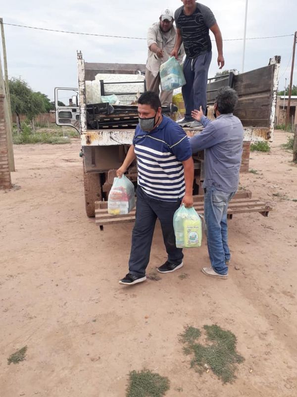 Asistieron a damnificados luego del fenómeno meteorológico en Campo Gallo.