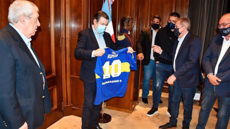 Gerardo Zamora junto a Riquelme y Ameal en Casa de Gobierno