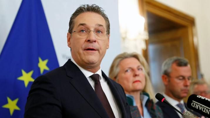 Renuncian todos los ministros de la ultraderecha en Austria