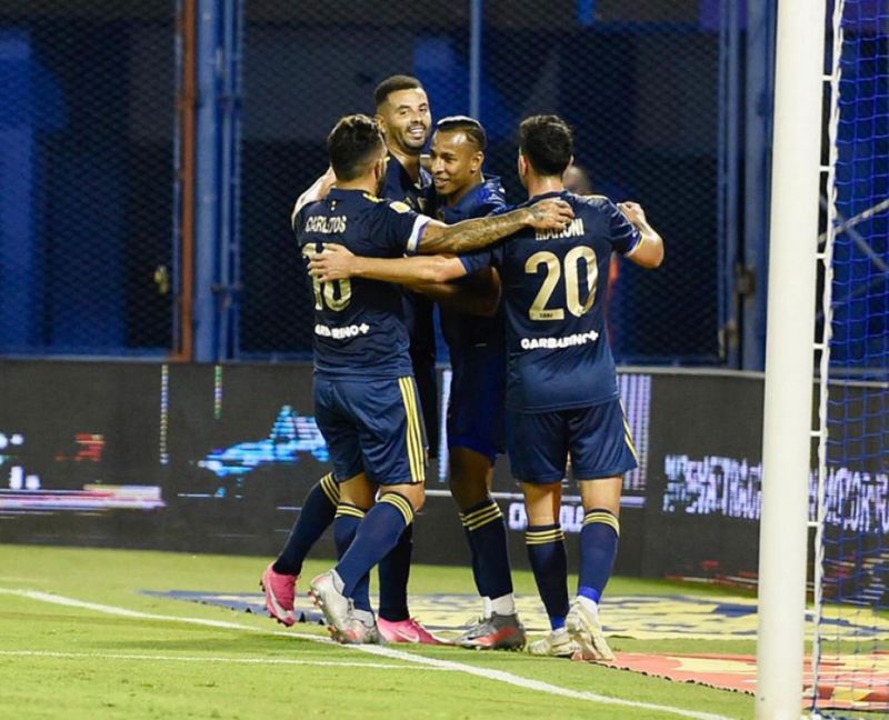 Boca goleó 7 a 1 a Vélez en Liniers y ahora viene el Superclásico
