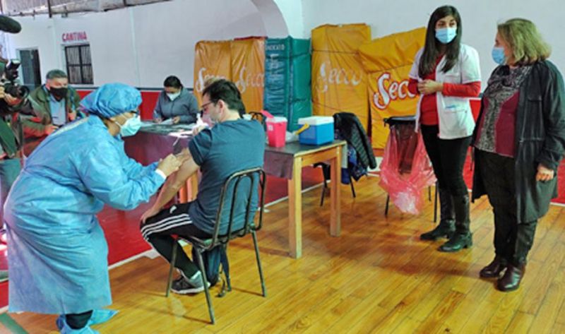 “Bajó la edad de los contagios y hay niños internados por Covid”
