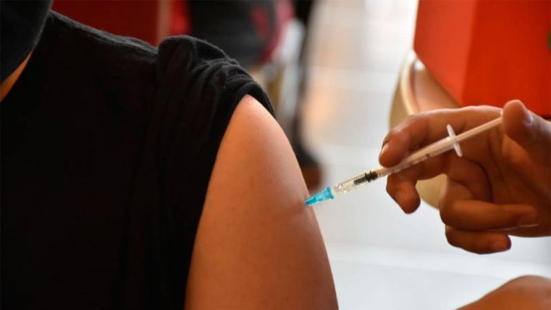 El Ministerio de Salud pone en marcha un plan masivo de vacunación con 3º dosis