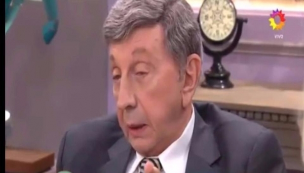 El humorista Luis Landriscina mandó a dar exámenes a los diputados y senadores