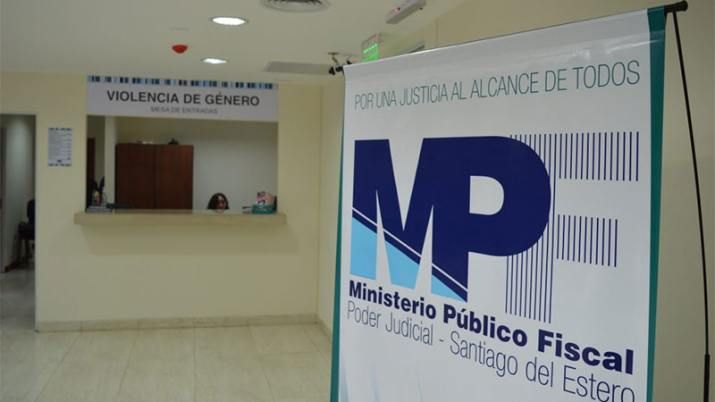 Denuncian a un letrado y a un falso abogado por estafar a un cliente